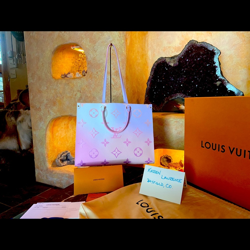 Sold no longer available. New Spring Collection Sunrise Pastel  Onthego